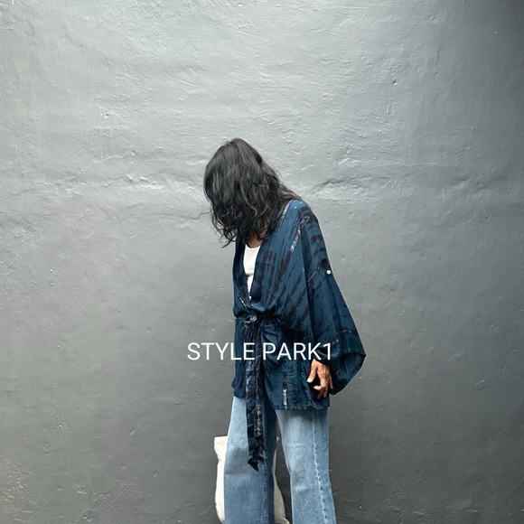 Style Park1 Kimono Robe - Picture 2 of 4